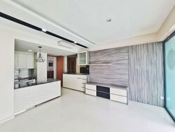 The Gale (D17), Condominium #572504041